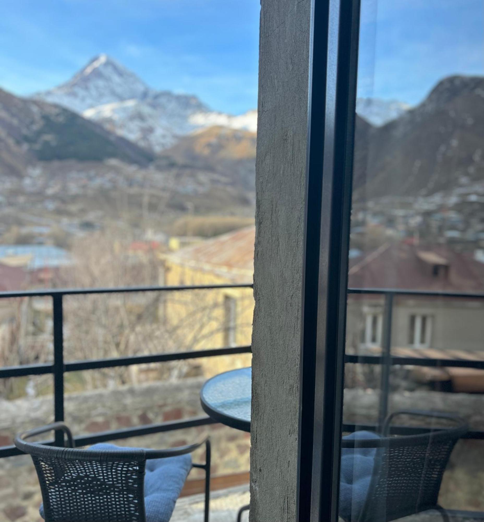 Shushabandi Kazbegi Hotel Exterior photo