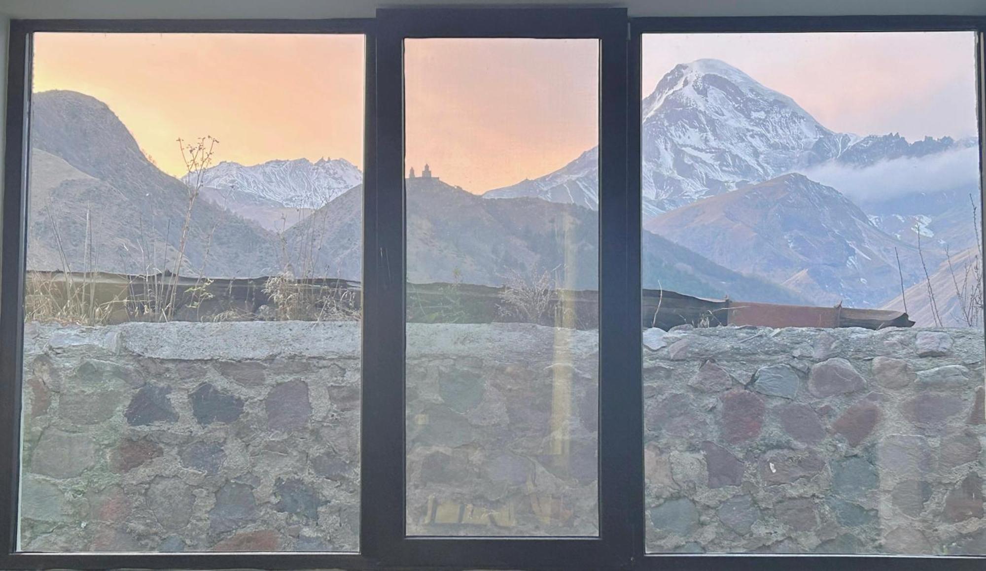 Shushabandi Kazbegi Hotel Exterior photo