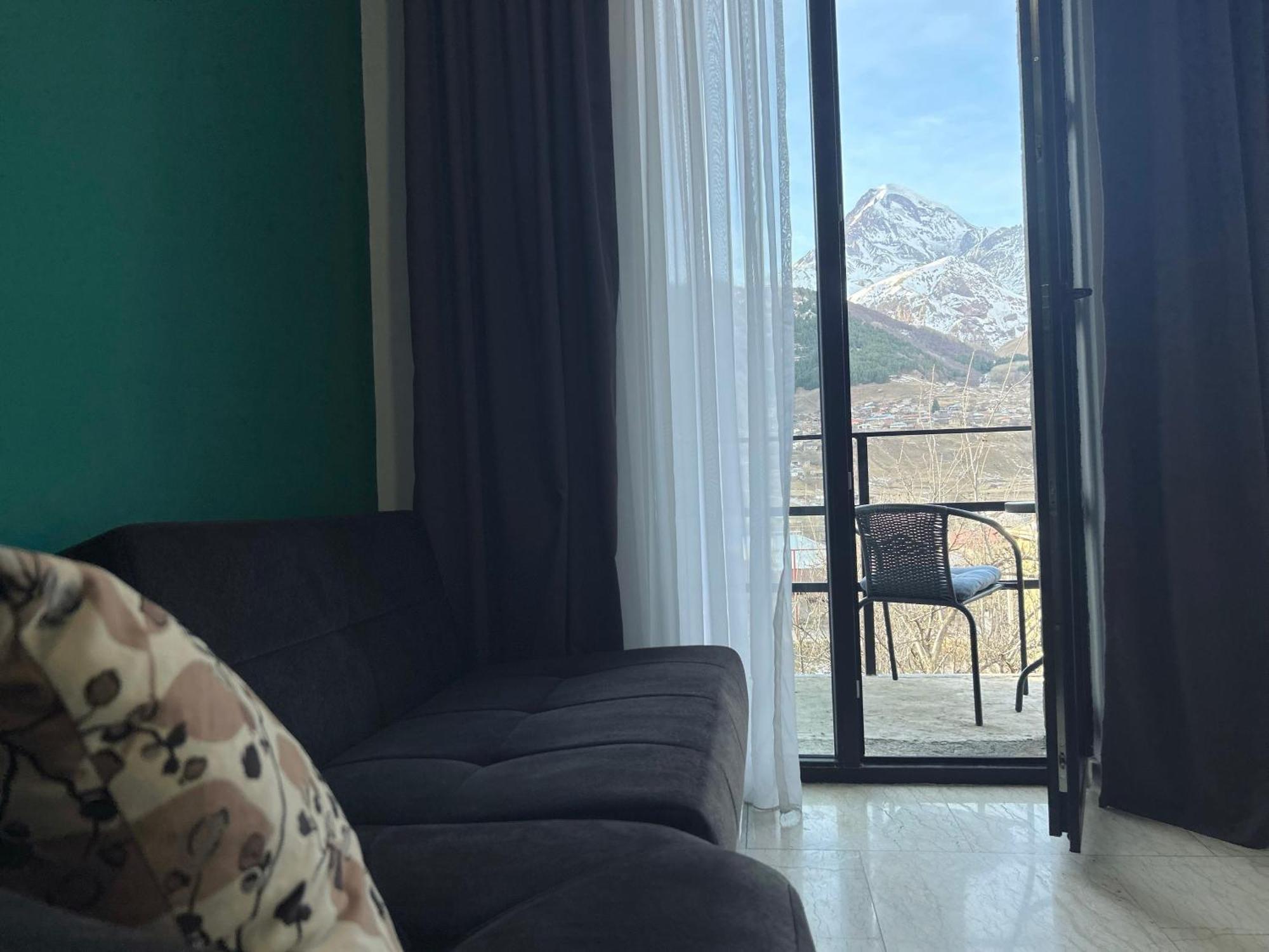 Shushabandi Kazbegi Hotel Exterior photo